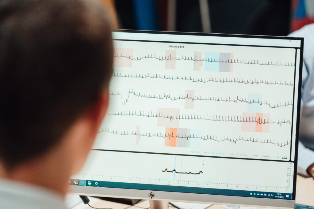 FIFPRO and IDOVEN partner up to equip professional football unions and players with heart monitoring resource